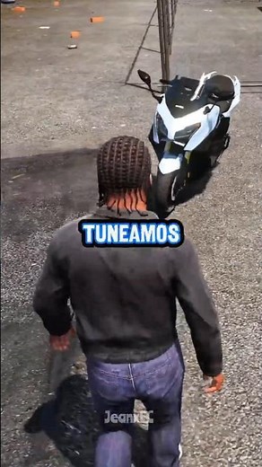 I MODIFIED this 2025 Yamaha T-Max for a FOLLOWER 🔥 #gtav #gaming #shorts