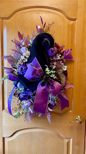 Witch Hat Wreath - Etsy