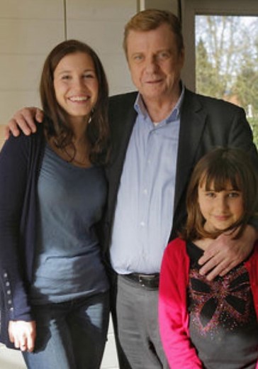 Magellan - watch tv show streaming online