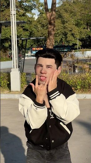 This guy is so perfect to wear a silicone mask.#cosplay #mask #cos #siliconemask