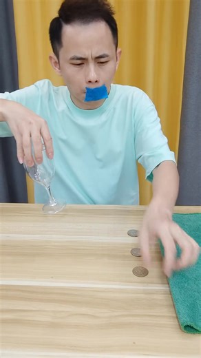 3.4K views · 27 reactions | Coin magic, teaching of detailed techniques #magic #tricks #magictricks #magician #cardmagic #sleightofhand | SMan17189 | Facebook