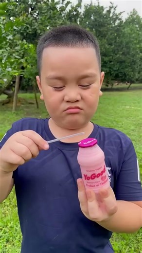 Chắc chắn bạn đã từng trải nghiệm rồi🧃#camping #survival #bushcraft #outdoors #lifehack