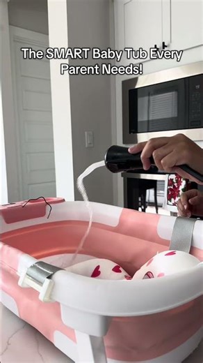 This Toddler Smart Bath Tub Makes Bath Time Fun, Safe & Easy 🛁👶