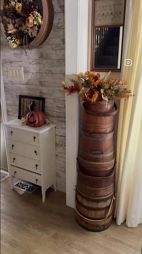 Primitive Country Cottage Fall Home Tour 🍂 #falldecoratingideas #falldecor #decoratingwithantiques