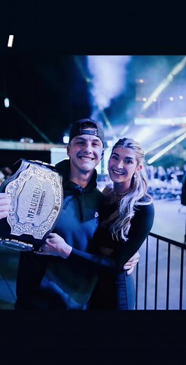 Josh & Katie: The Famous Couple Goals | Jatie Vlogs