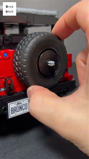 The Best Features of LEGO Ford Bronco 42213