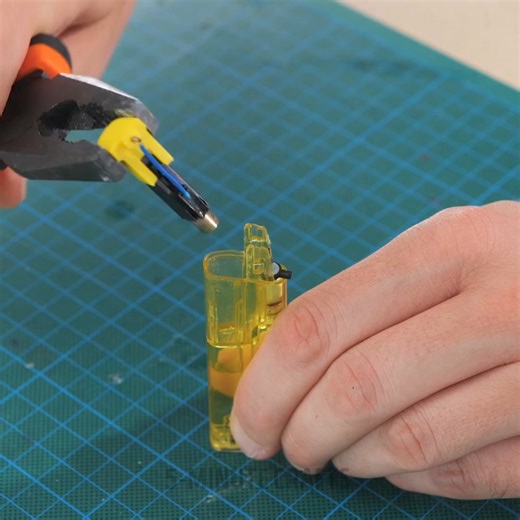 151K views · 354 reactions | Using lighters you didn't realize you have 裡 | 5-Minute Crafts | Facebook