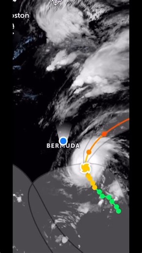#Hurricane Gabrielle continues on its path. As of the latest Bermuda Weather Service update, the system is expected to pass well to the east of Bermuda — its closest point being about 150 nautical miles ESE at 3:00 p.m. today (Monday, 22 September). While no direct impact is expected, Gabrielle will bring building seas, southeasterly swells, and possible rip currents along the South and East Shores. ⚠️ Swimmers are urged to follow advisories from any public notices and lifeguards. The EMO contin
