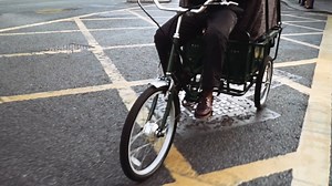 Introducing 'The MovE' a cargo-bike by Sanitov Studio