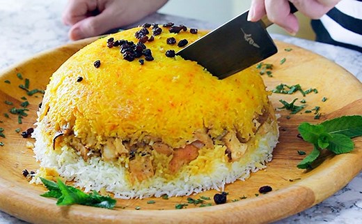 Persian Layered Chicken and Rice With Yogurt (Tachin Joojeh)