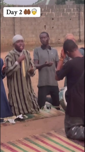 Yah Allah we celebrate others’ success please write our own breakthrough too 🤲🏾😔🏝️#day2 #fyp #goviral #fyy #fyyy @TIMSAN FPI @TIMSAN MAPOLY @TIMSAN TASUED @KHALIPHA @꧁༒꧂AN’NAASIRY✌️❣️꧁༒꧂ @HAJJISULEX🏝️🤍