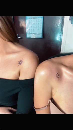 ☀️🌙 Ayyy kasesexy ng mga ito oiiiiii ❤️ Thank you po 😘 Female tattoo artist 🇶🇦 #friendshiptattoo #pinayqatarofw🇶🇦 #doha #dohaqatar🇶🇦 #pinoytiktokqatar🇶🇦🇵🇭