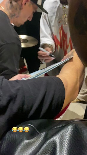 😂😂😂 #ohb #behindthescene #1111tour