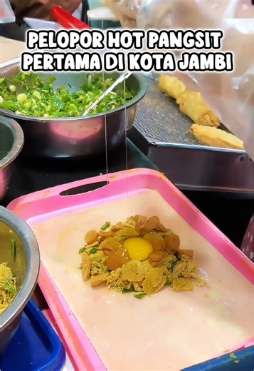 Hot Pangsit Terbaik di Jambi yang Bikin Nagih