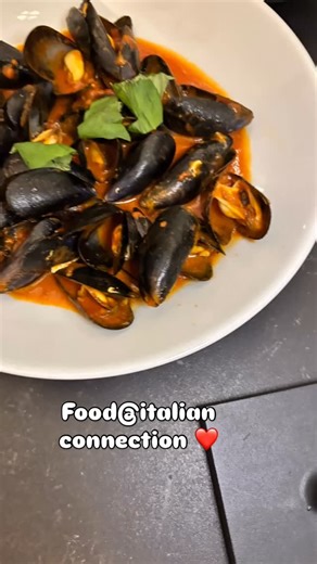 Kilkenny-Ireland, great service, great food @italianconnectionkilkenny | Mono Madney