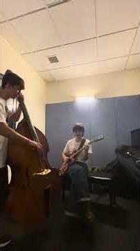 ‘Chitlins Con Carne’ - Guitar & Bass Duo