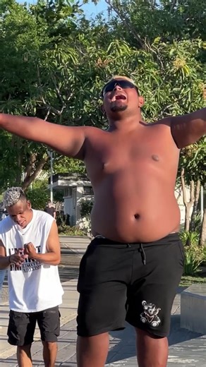 Videos de El Rolan (@soyrolan2) con “sonido original - El Rolan”