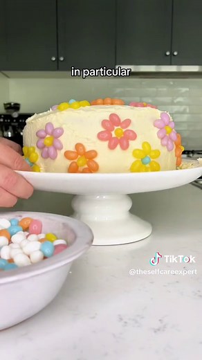 Easter Jelly Bean Flower Cake | Easy Recipe for Girls Birthday Party
