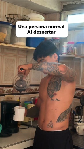 así me levanto yo en la realidad 🤣