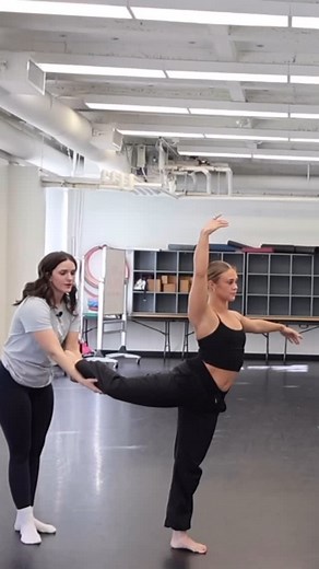 BodyKinect | Strength & Flexibility for Dancers on Instagram: "Technique Check: Mastering the Attitude Turn Struggling with your attitude turns? In this video, we’ll break down the key techniques, strength exercises, and drillsto help you achieve a high, stable, and controlled attitude turn. ✨ What You’ll Learn: 1. Mastering the Attitude Position: Tips for correct leg positioning and alignment 2. Strength & Flexibility Exercises: * Fire Hydrants * Cable Rotation * Hamstring Curls * Prone Hip Ext