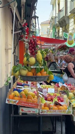 Is Sorrento The Most Beautiful Place in Italy? 🇮🇹 (You NEED To See This!)
