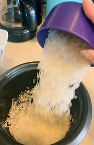 Watch Rice cooker tutorial plus tip for best cooked rice on Amazon Live