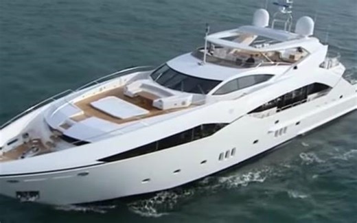 游艇欣赏 圣汐克Sunseeker Predator 130