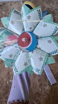 How to Make a Money Pinwheel for a Graduation Gift