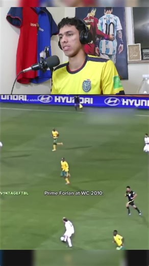 is the Best player in the WC 2010? #forlan #worldcup #spain #football #viral