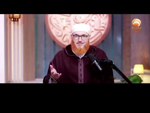 When we send salutation up on the prophet (saw),in return does he mention our names?