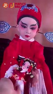 Chinese photographer Youhang spreads knowledge of traditional Chinese #opera creatively by outfit transition videos. His videos capture the beauty of the Chinese opera costume and the emotions of characters, oozing the charm of Chinese traditional culture. #ChineseCulture | Xi's Moments