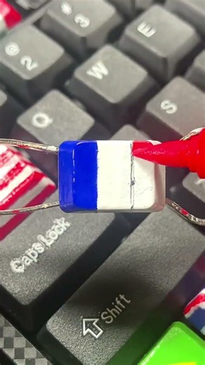 Turning my "F2" Key into France 🇫🇷#keyboard