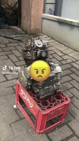 Vapour saja mesin glundung panggah dilayanii jiii 🥵🥶 #CapCut #vapourblasting #vapourblastingmalang #vapourblastingindonesia #yamaha #scorpio