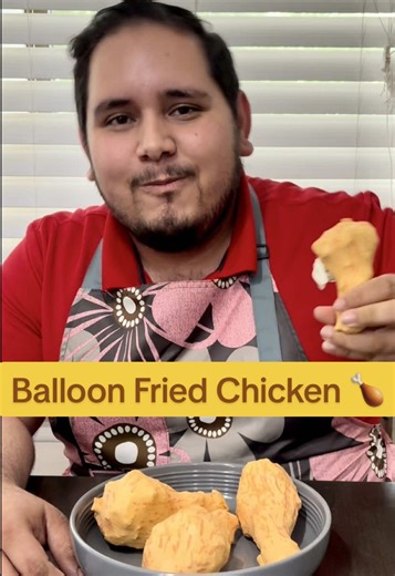 Nothing says end of year celebration like balloon fried chicken! 🍗 🎉🥳 #friedchicken #balloonart #balloonartist