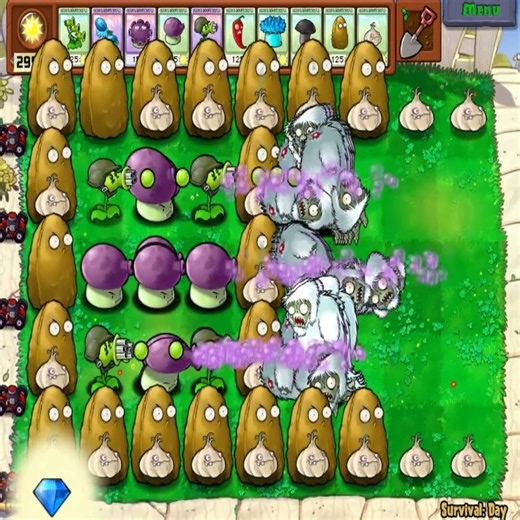 Fume-shroom + Gatling Pea vs Yeti Zombie… Toxic Power Meets Rapid F #pvz #pvzshorts #plantsvszombies