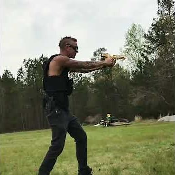 Shooting .50AE Gold Desert Eagle With One Hand.