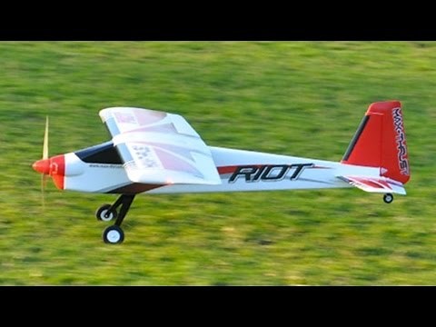 Century UK Max Thrust Riot