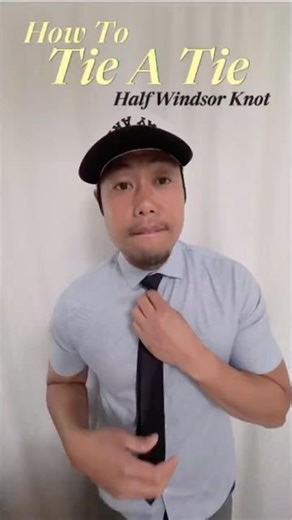 How to Tie A Tie: EASY Half Windsor Knot #shorts #howto #dapper