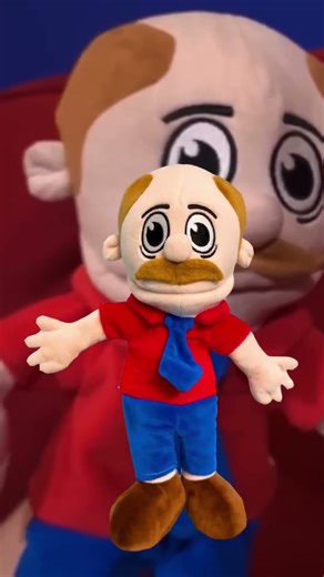 How old is every Sml character?