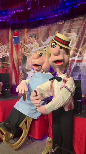 Four Little Shavers Animatronic Chuck E Cheese Video