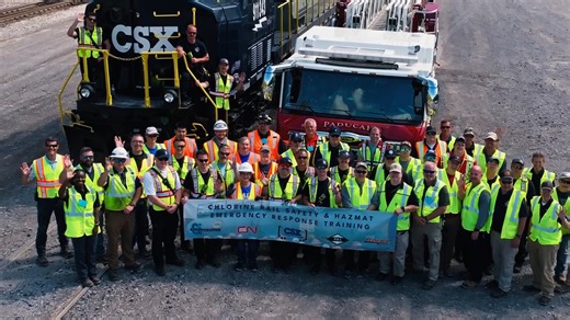 15K views · 209 reactions | CSX hosted a multi-agency Responder Incident Training in #Paducah, KY, to prepare for potential rail emergencies. With 130+ first responders from 30 agencies, the event reinforced #teamwork, preparedness & public safety. From hands-on drills to real-world skills, we’re here to support our communities. #SafeCSX #TogetherForSafety #ONECSX | CSX | Facebook
