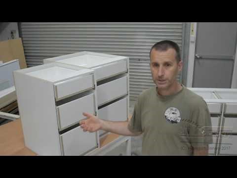 Ball bearing Drawer Runners, Attributes, Pitfalls, Howto.