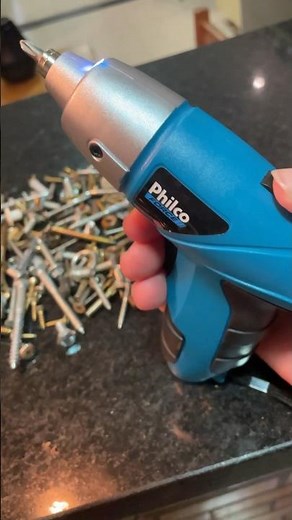 Parafusadora Philco PPF01 W 4.8V Preto/Azul