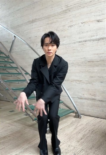 ステップ踏みながらジャケ写撮影場所ツアー