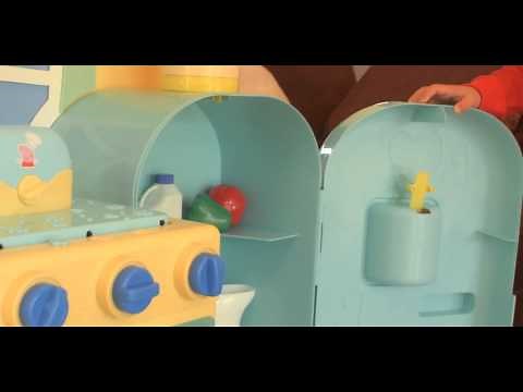 Peppa Pig Kitchen (Interactive Playset by Peppa Pig) - ToySeek