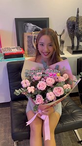 Show her just how much she means to you this Valentine’s! 🌹 Thoughtful gifts stunning flowers = a love that speaks volumes! 💕 Pre-order your Valentine’s roses and gifts today! | Flower Chimp