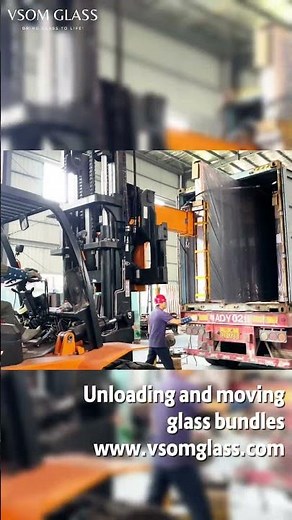 Safe Glass Handling: How to Unload and Move Heavy Glass Bundles | VSOM GLASS