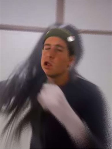 振り付け覚えずに踊った末路