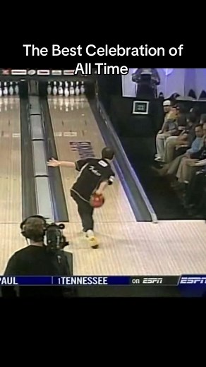 Bowling Ball Drops into Balloons - Hilarious Moments