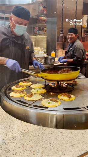BuzzFeed producer Lex (@covelloscuisine) tries a little bit of everything Bacchanal Buffet! Thanks to Caesars (@caesarsentertainment) for hosting us. | Tasty